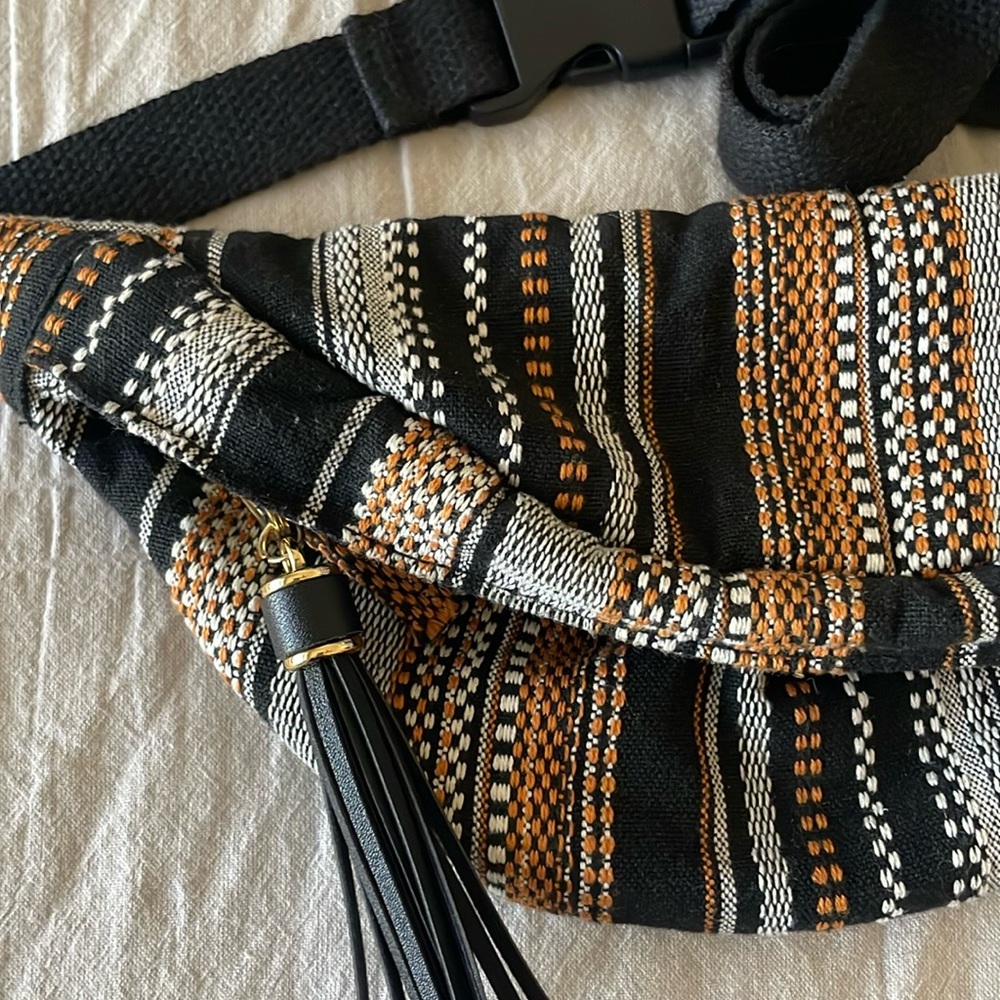 Roxy waist pack